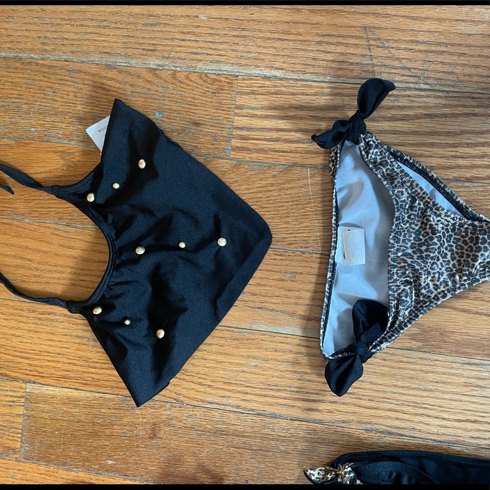 Gorgeous girls bikini size 5